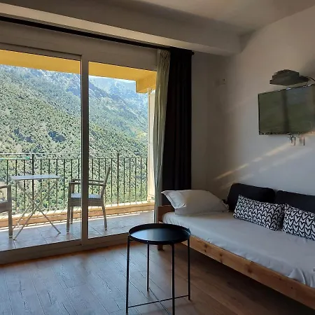 فندق مبيت وإفطار E Cime Locations De Meubles