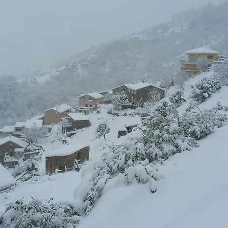 فندق مبيت وإفطار E Cime Locations De Meubles 3*