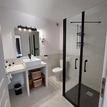 E Cime Locations De Meubles 3*