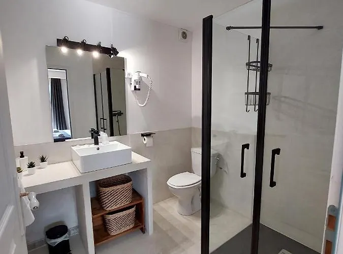 E Cime Locations De Meubles 3*