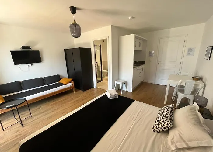 E Cime Locations De Meubles 3*