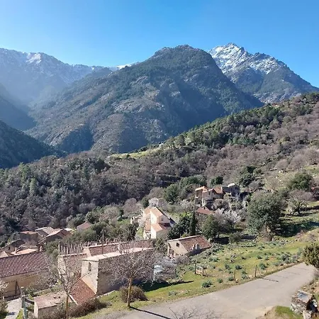 Couette-café Résidence E Cime