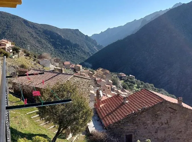 Résidence E Cime Bed and breakfast